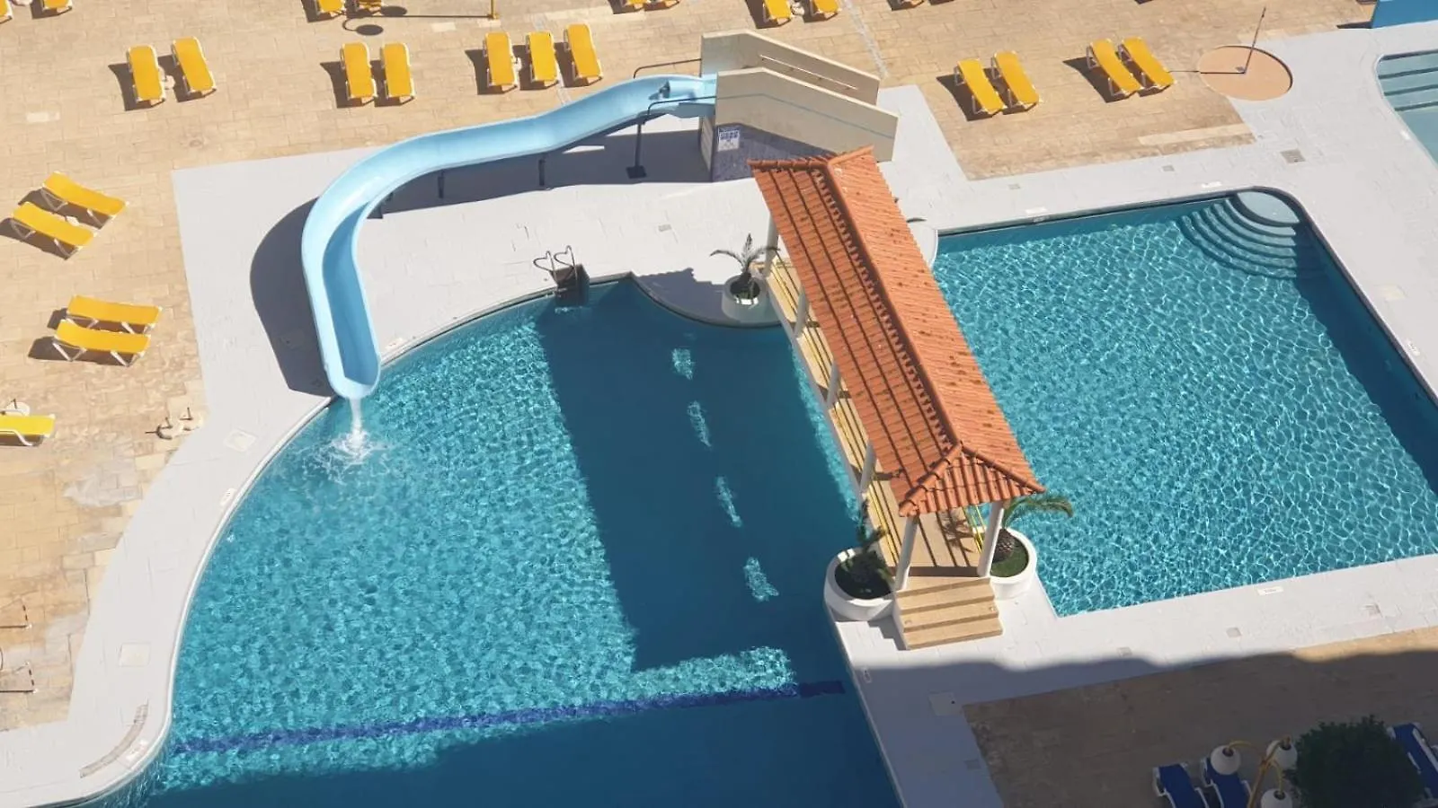 Apartment #303 Atlantida Praia Da Rocha By Home Holidays Portimao Portugal