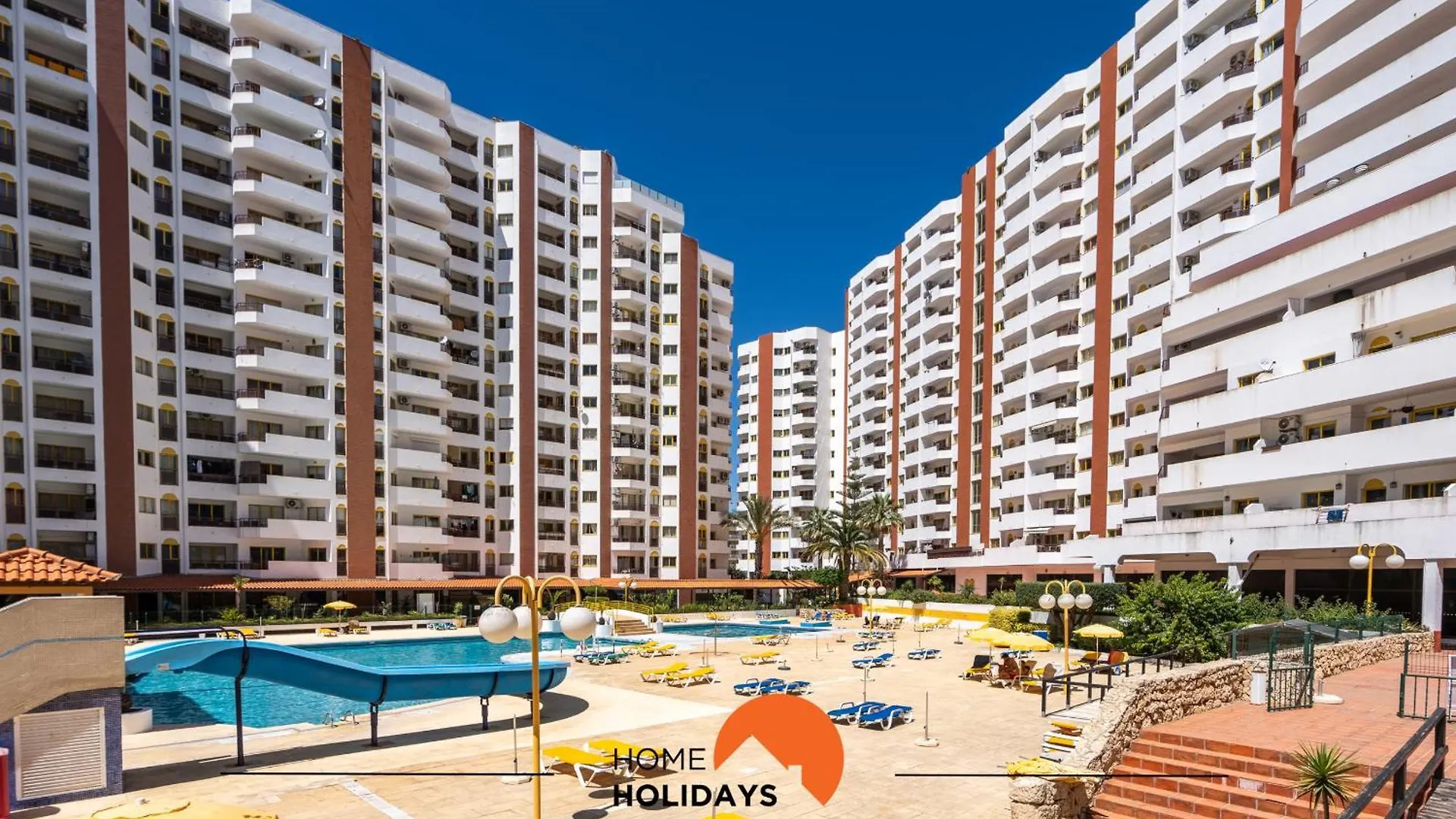 #303 Atlantida Praia Da Rocha By Home Holidays Portimão 0*,